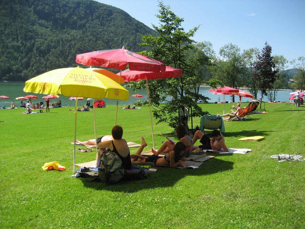 Haus Hirschpoint Hotel Faistenau Exterior photo